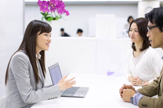 女性相談員での対応可